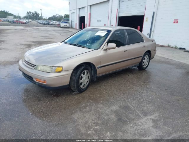 1995 HONDA ACCORD 1HGCD5535SA152565 Photo 1