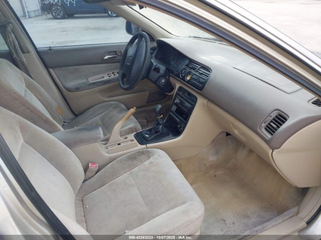 1995 HONDA ACCORD 1HGCD5535SA152565 Photo 4