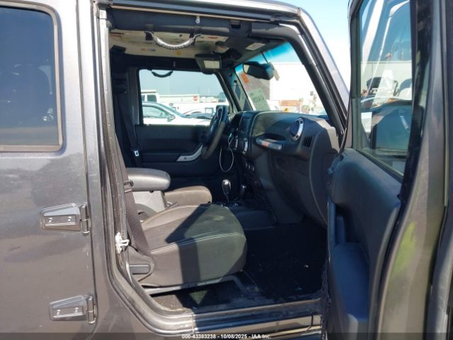 2017 JEEP WRANGLER UNLIMITED 1C4BJWEG8HL599349 Photo 4