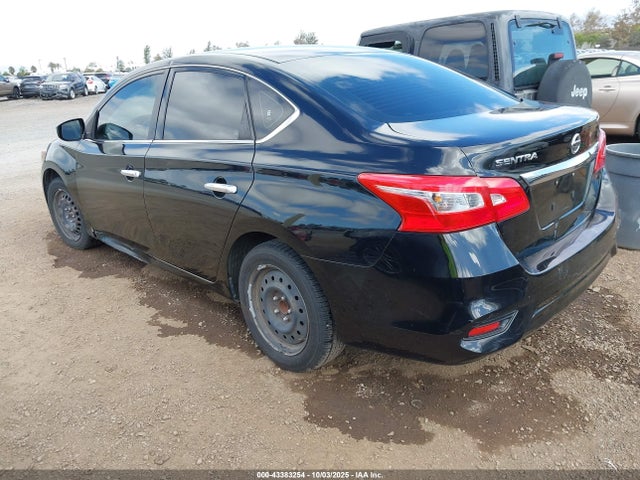 Nissan 2018 2018 3N1AB7AP1JY255494 Image 3