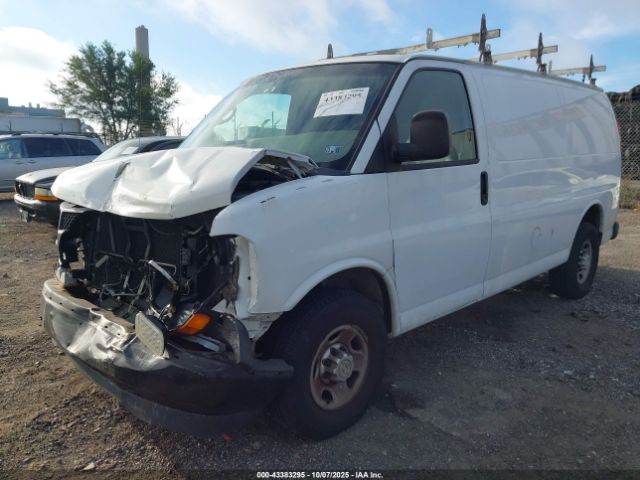 2013 CHEVROLET EXPRESS 3500 1GCZGTCG4D1150271 Photo 1