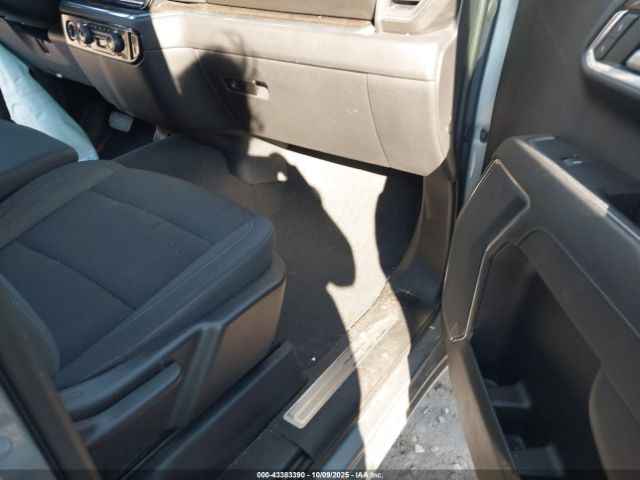 2023 CHEVROLET SILVERADO 1500 3GCPDKEK8PG230593 Photo 4