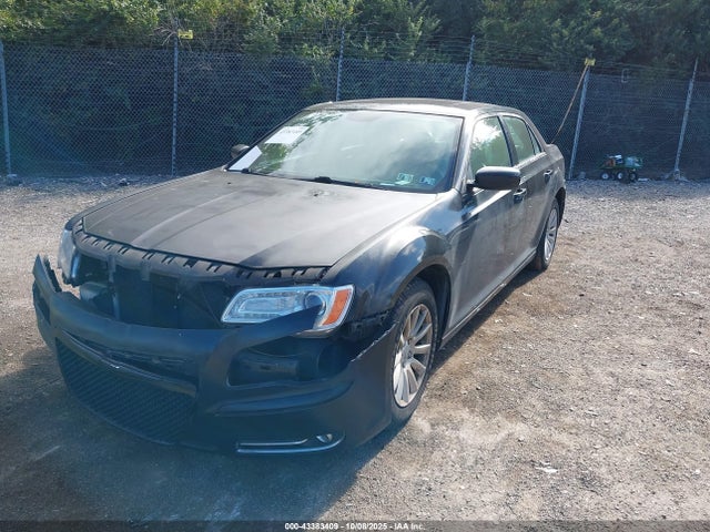 Chrysler 300 2014 2C3CCAAGXEH103312 Image 2