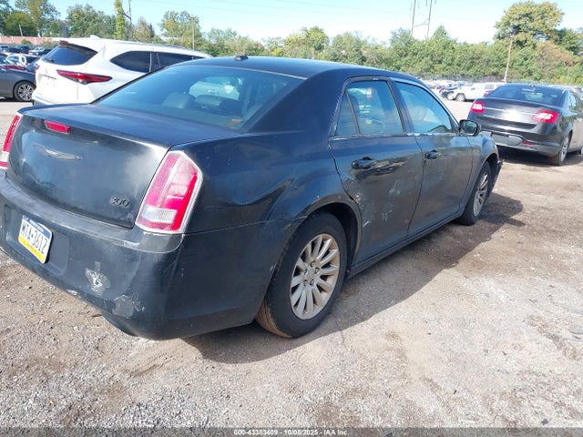 Chrysler 300 2014 2C3CCAAGXEH103312 Image 4
