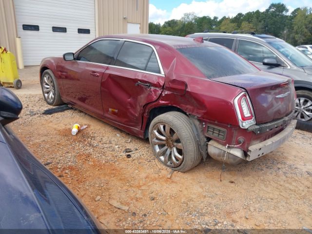 2017 CHRYSLER 300 2C3CCAAG4HH668157 Photo 2