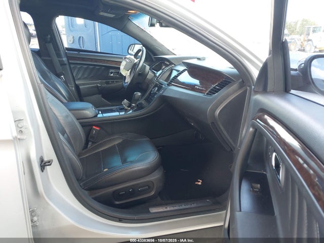 Продажа на аукционе авто 2019 Ford Taurus Limited, vin: 1FAHP2F86KG114625, номер лота: 43383656
