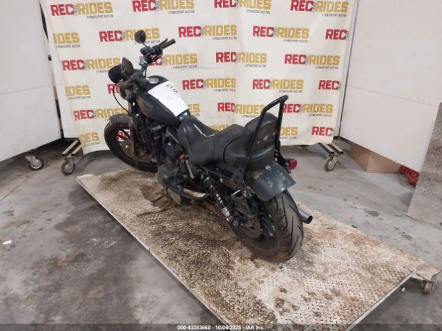 2013 HARLEY-DAVIDSON XL883 1HD4LE219DC440801 Photo 2