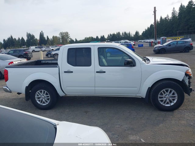 Nissan 2014 2014 1N6AD0ER2EN715322 Image 14