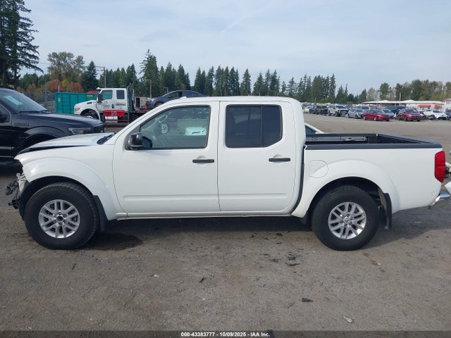 Nissan 2014 2014 1N6AD0ER2EN715322 Image 15