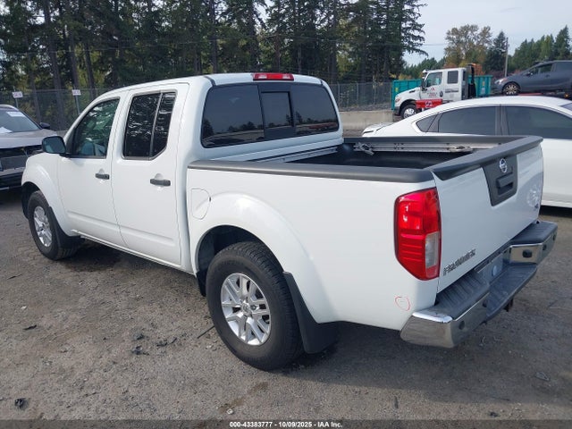 Nissan 2014 2014 1N6AD0ER2EN715322 Image 3