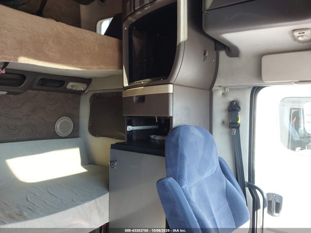4V4NC9EJ0EN155049 Volvo d13