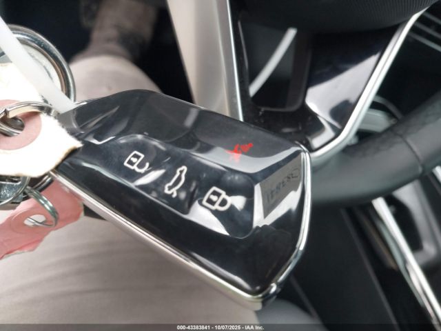 2023 VOLKSWAGEN ID.4 1V2WNPE85PC017614 Photo 10