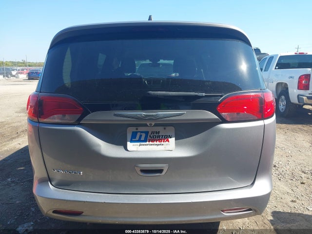 2021 Chrysler Voyager Lxi მანქანა იყიდება აუქციონზე, vin: 2C4RC1DG1MR504497, აუქციონის ნომერი: 43383879