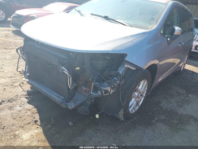 2021 Chrysler Voyager Lxi მანქანა იყიდება აუქციონზე, vin: 2C4RC1DG1MR504497, აუქციონის ნომერი: 43383879
