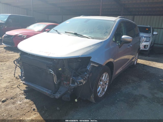 2021 CHRYSLER VOYAGER 2C4RC1DG1MR504497 Photo 1