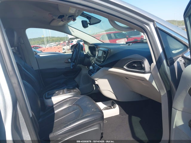 2021 CHRYSLER VOYAGER 2C4RC1DG1MR504497 Photo 4