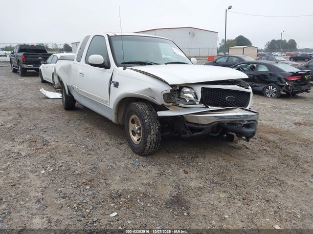 Продаж на аукціоні авто 2002 Ford F-150 Lariat/xl/xlt, vin: 1FTRX18L12NA27639, номер лоту: 43383916