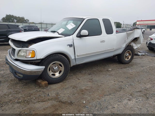 Продаж на аукціоні авто 2002 Ford F-150 Lariat/xl/xlt, vin: 1FTRX18L12NA27639, номер лоту: 43383916