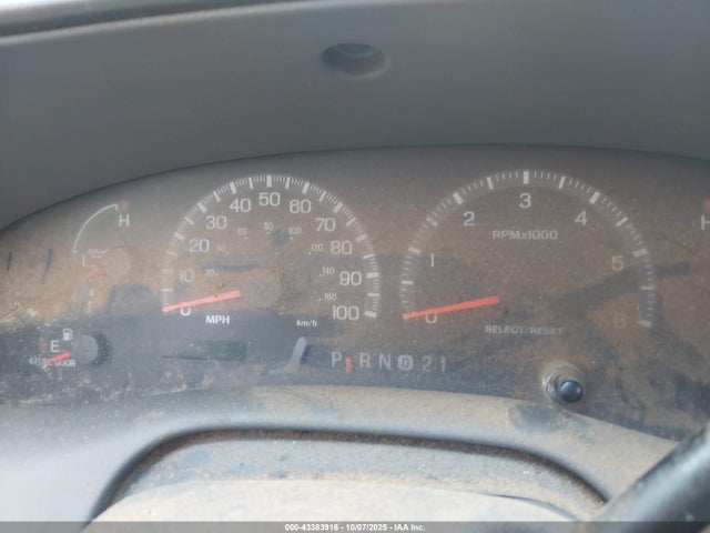 Продаж на аукціоні авто 2002 Ford F-150 Lariat/xl/xlt, vin: 1FTRX18L12NA27639, номер лоту: 43383916