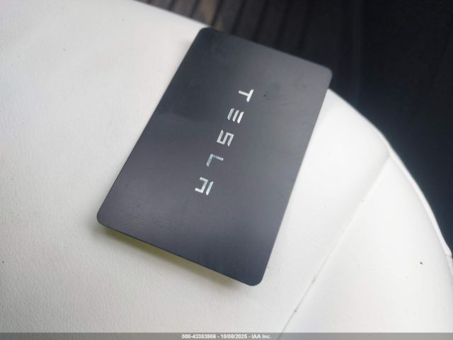 2025 TESLA MODEL Y 7SAYGDEE8SA342844 Photo 10