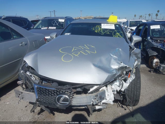 Lexus IS 200T 2016 JTHBA1D29G5007824 Image 37