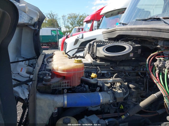 3AKJHHDR8LSLL1123 Freightliner Detroit Diesel Dd15