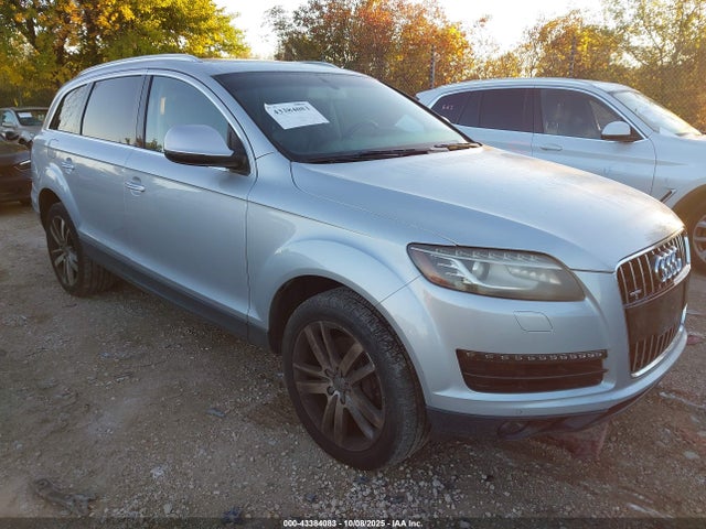 2011 AUDI Q7 WA1LGAFE2BD005983 Photo 0