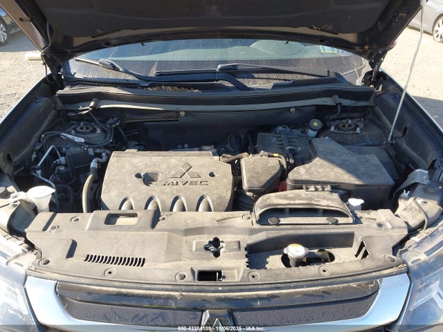2018 MITSUBISHI OUTLANDER JA4AZ3A33JZ025678 Photo 9