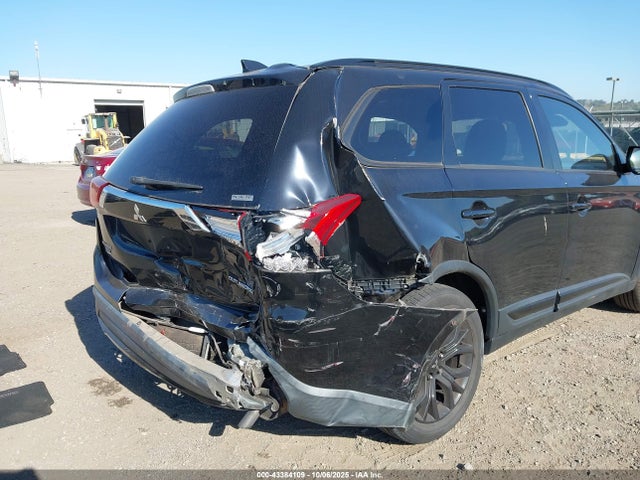 2018 MITSUBISHI OUTLANDER JA4AZ3A33JZ025678 Photo 5