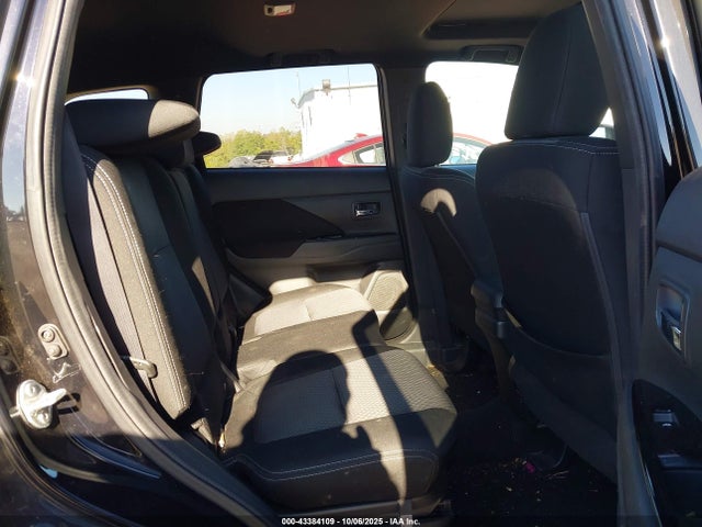 2018 MITSUBISHI OUTLANDER JA4AZ3A33JZ025678 Photo 7