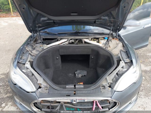 2013 TESLA MODEL S 5YJSA1CN9DFP28622 Photo 9