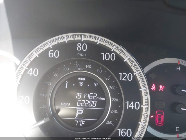 Honda k24w1 2015 1HGCR2F33FA157820 Image 16
