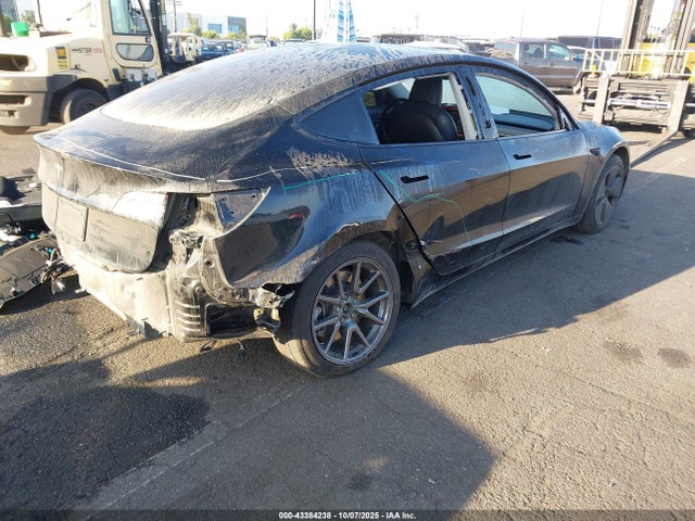 2021 TESLA MODEL 3 5YJ3E1EA3MF867857 Photo 3