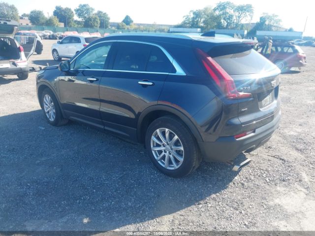 2022 CADILLAC XT4 1GYFZBR4XNF110179 Photo 2