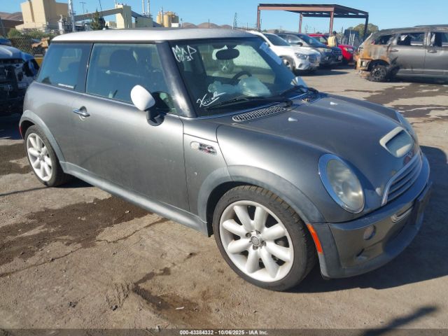 2003 MINI COOPER S WMWRE33433TD62111 Photo 0