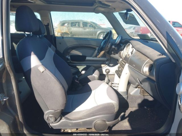 2003 MINI COOPER S WMWRE33433TD62111 Photo 4