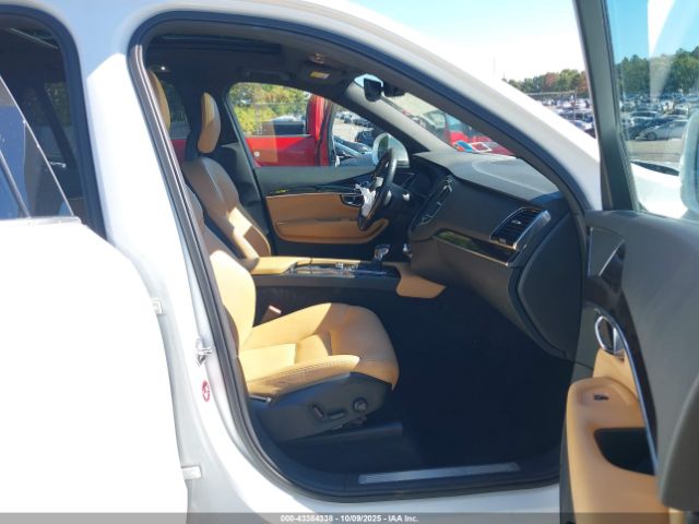 2017 VOLVO XC90 YV4A22PK0H1157919 Photo 4