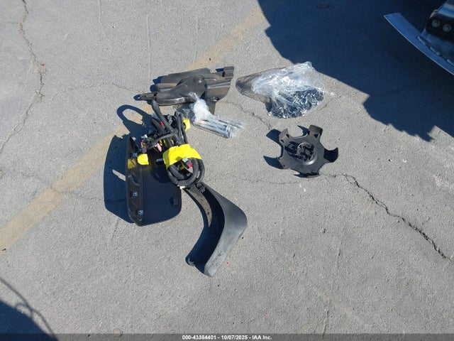 5YJ3E1EA8KF480315 Tesla MODEL 3