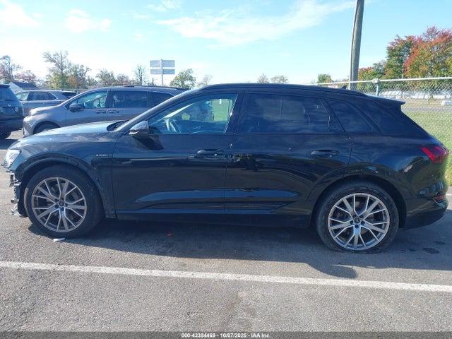 WA1VABGE0MB007020 Audi E-tron Prestige Quattro