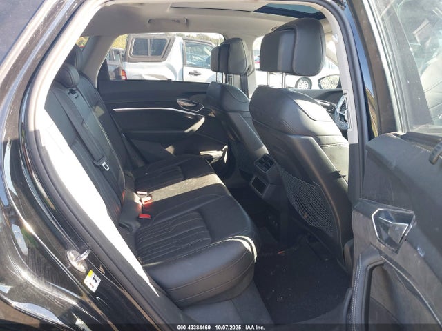 2021 AUDI E-TRON WA1VABGE0MB007020 Photo 7