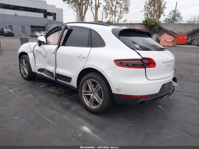 2017 PORSCHE MACAN WP1AB2A53HLB15043 Photo 2