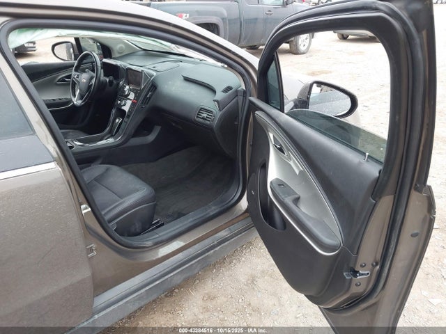 2015 Chevrolet Volt მანქანა იყიდება აუქციონზე, vin: 1G1RB6E45FU104803, აუქციონის ნომერი: 43384516