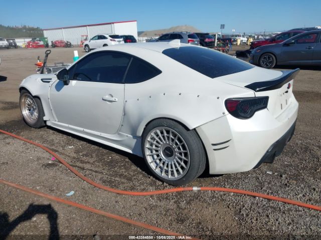2015 SUBARU BRZ JF1ZCAB19F9606594 Photo 2
