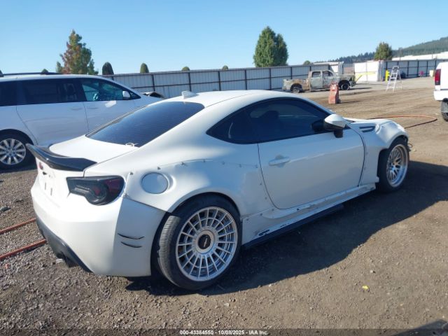 2015 SUBARU BRZ JF1ZCAB19F9606594 Photo 3