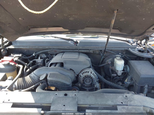 2011 CADILLAC ESCALADE ESV 1GYS4JEFXBR102267 Photo 9