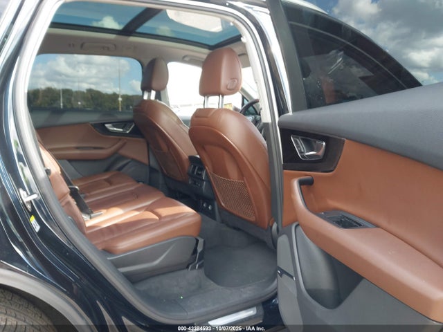2018 AUDI Q7 WA1LAAF72JD007671 Photo 7