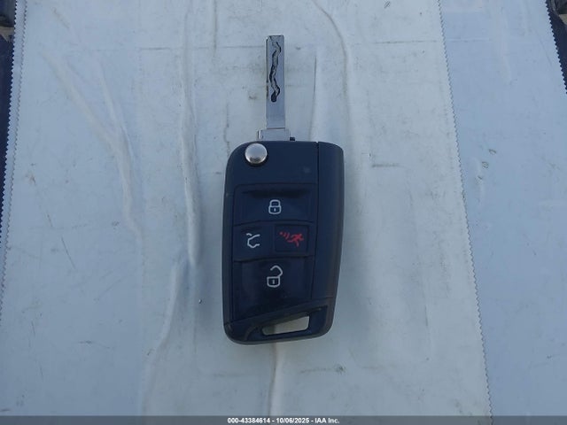 3VV1B7AX1KM193277 Volkswagen 2019