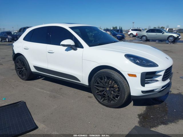 2021 PORSCHE MACAN WP1AB2A57MLB30171 Photo 0