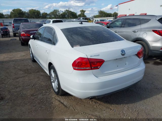 2014 VOLKSWAGEN PASSAT 1VWBN7A34EC065268 Photo 2