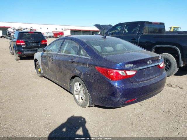 2011 HYUNDAI SONATA 5NPEB4AC7BH227580 Photo 2